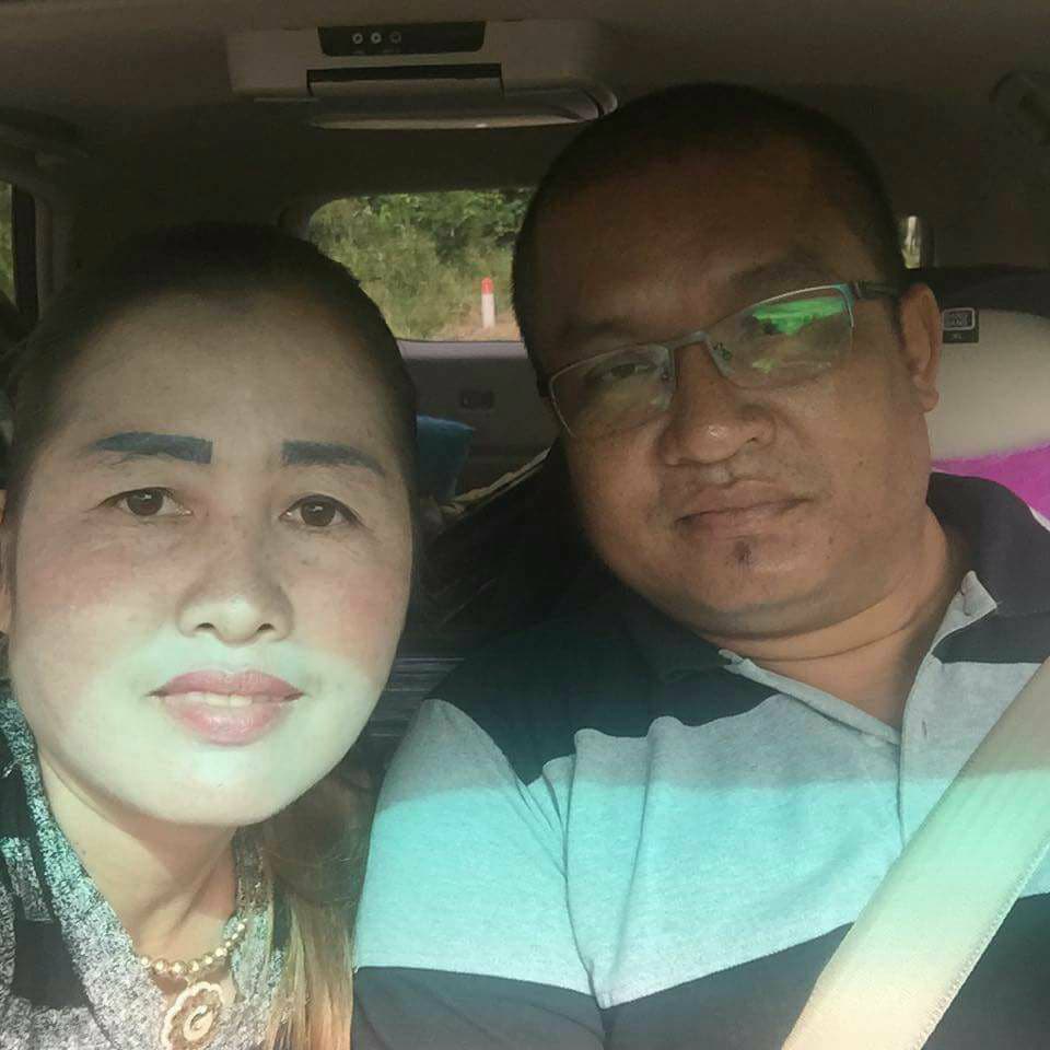 លោក ម៉ៅសារ៉េត និង​ភរិយា