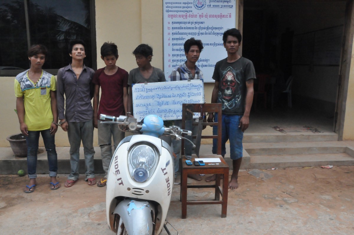 សមត្ថកិច្ចឃាត់ខ្លួនក្រុមអ្នកជួញដូរ