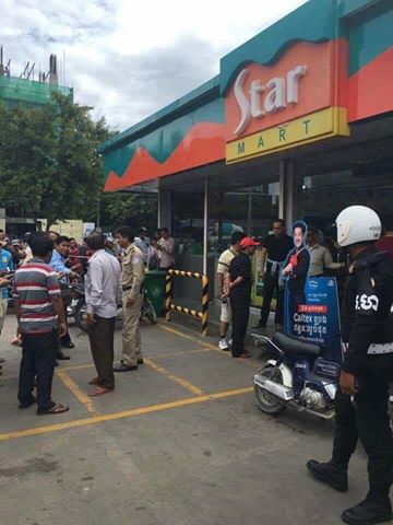 លោក កែមលី អ្នកវិភាគឯករាជត្រូវបានឃាត្តករបាញ់សម្លាប់នៅម៉ោងជា៨ព្រឹកនេះ